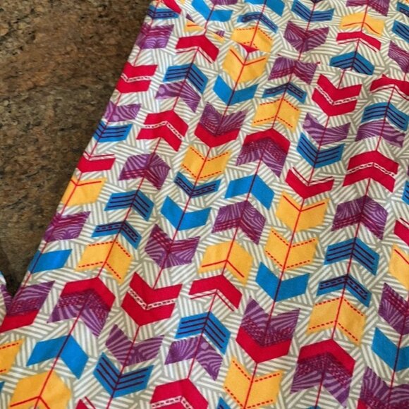 TC NWOT LuLaRoe Leggings AA31 5006 - Picture 2 of 3